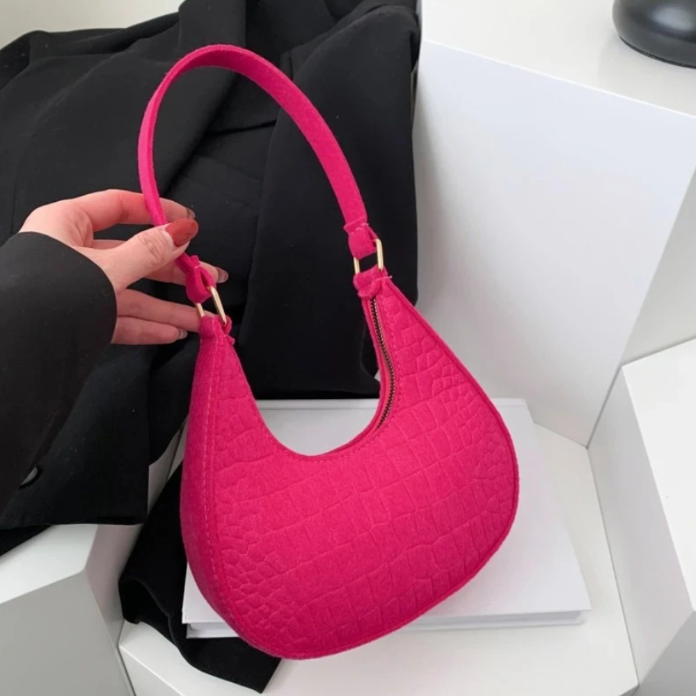 Bolsa Feminina Casual com Alça Rústica Meia Lua